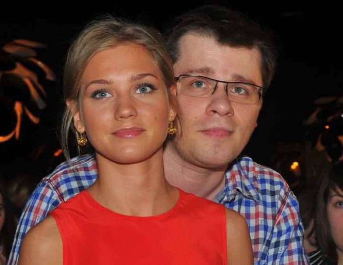 СМИ узнали причину внезапного развода Асмус и Харламова: все дело в покупке недвижимости