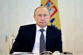 Вертолет Путина приземлился в Крыму: президент прибыл на полуостров с рабочим визитом