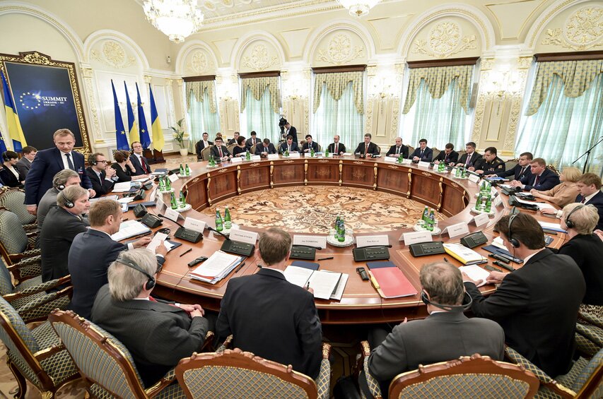 Саммит ЕС Украина последние фото.