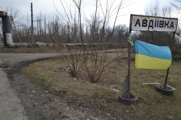 Киев строго следует стратегии по захвату новых территорий в Донбассе, что показывают последние дни - Лукашевич