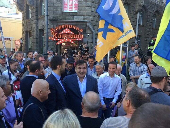 Саакашвили не собирается уезжать из Украины и намерен остаться жить в стране