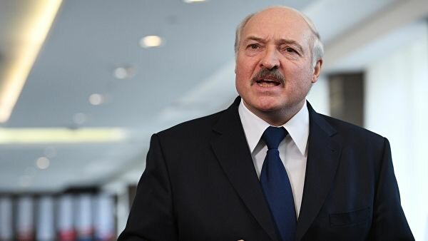 ​Лукашенко в подробностях рассказал, какие откровенные темы может обсудить с Путиным
