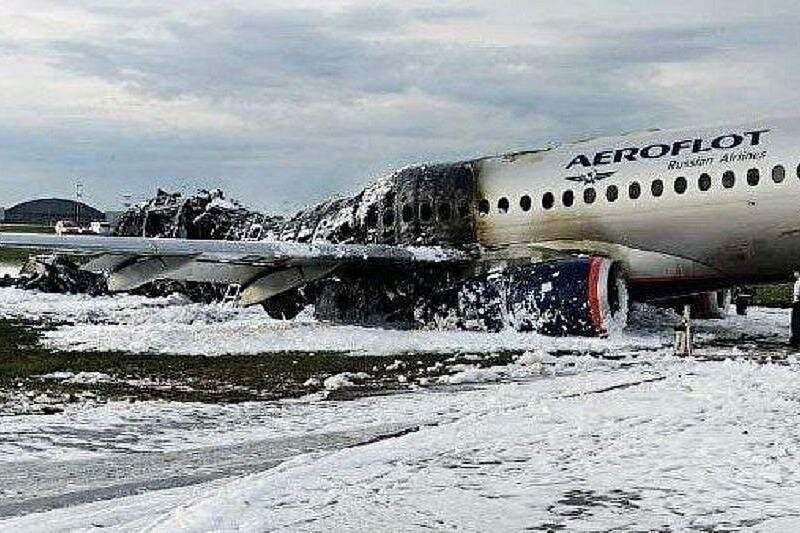 Причины трагедии с Superjet, сгоревшим в Шереметьево: Аэрофлот требует опровержения у губернатора Хабаровского края