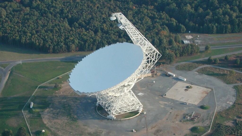 Сенсационное заявление астрофизиков: гигантский американский телескоп ʺГрин Бэнкʺ расплавили пришельцы 