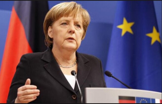 Меркель поведала о вероятных вариантах формирования коалиции в бундестаге