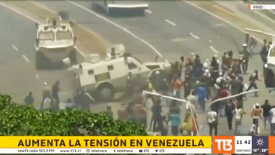 Попытка переворота в Венесуэле: BBC и CNN прекращают вещание, а авиарейсы отменяют