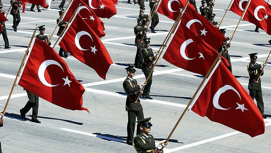 НАТО "закроет глаза" на операцию Турции в Сирии из-за "российской угрозы" - СМИ