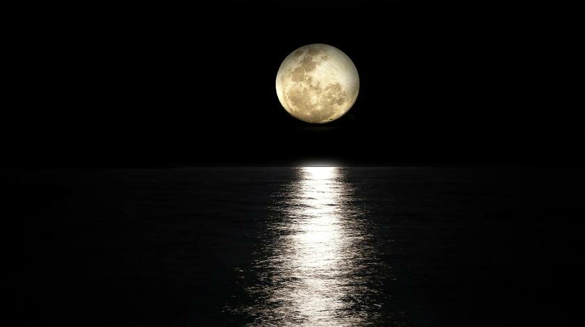 Супероружие Нибиру разбомбило Луну: ученые нашли доказательства Армагеддона – произойдет до начала осени