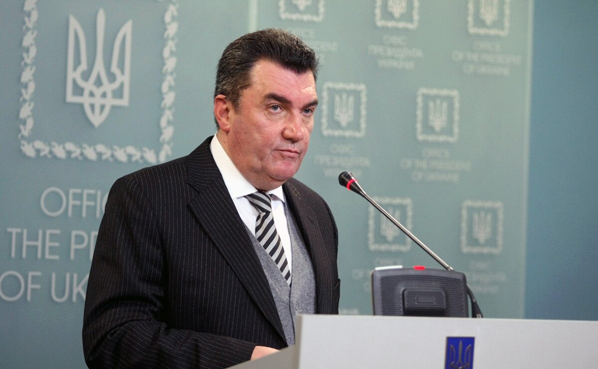 У Зеленского отреагировали на слухи о наступлении ВСУ в Донбассе 15 марта 