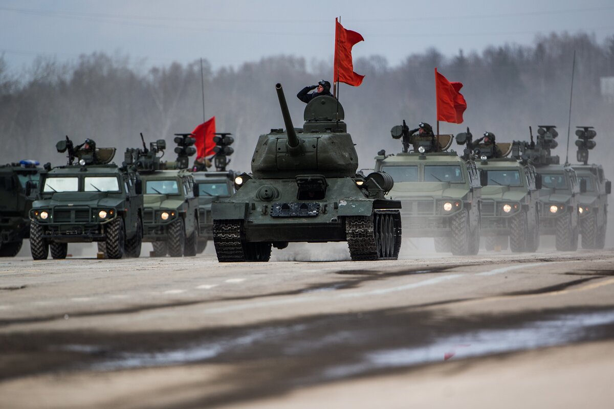 В Киеве признали, что войска России превосходят силы НАТО