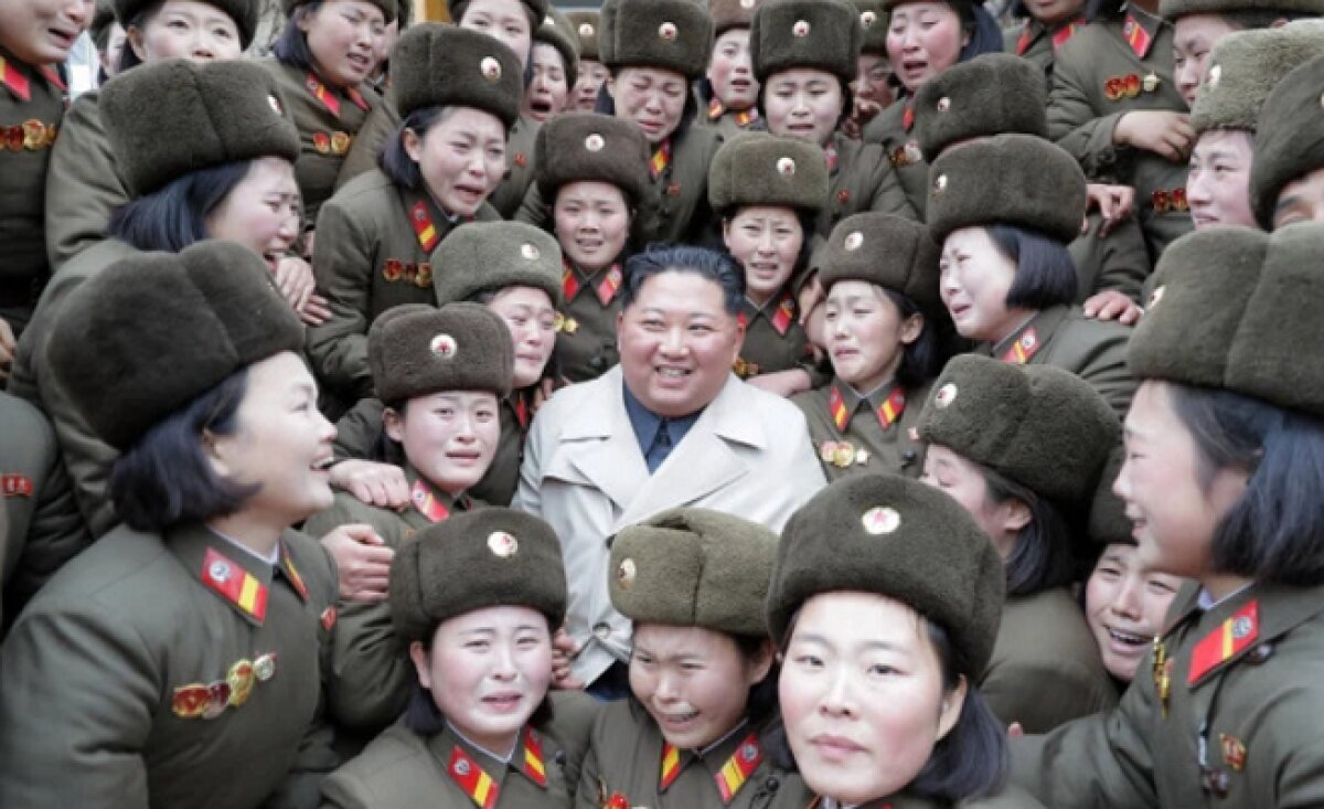 "Блудный" Ким Чен Ын: СМИ рассказали о похождениях лидера КНДР с "бригадой удовольствий"