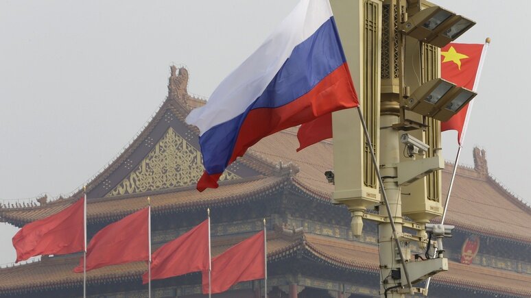 NI: возможность "альянса по расчету" с Китаем укрепляет готовность России ударить по интересам США в мире