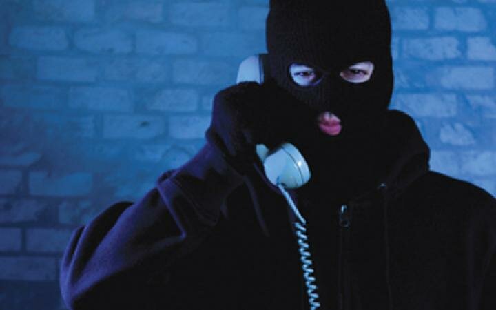 Российские силовики подозревают таинственную хакерскую группировку в организации телефонных “минирований”