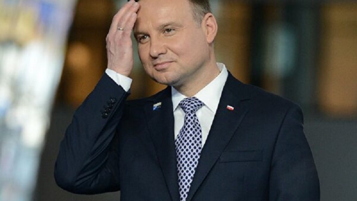 У Анджея Дуды подтвердился коронавирус – президент Польши уходит на самоизоляцию