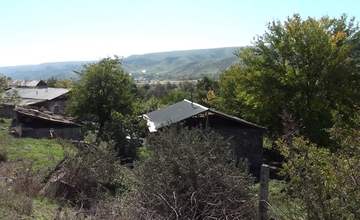 Минобороны Азербайджана показало видео "освобожденных" сел Губадлинского района в Карабахе