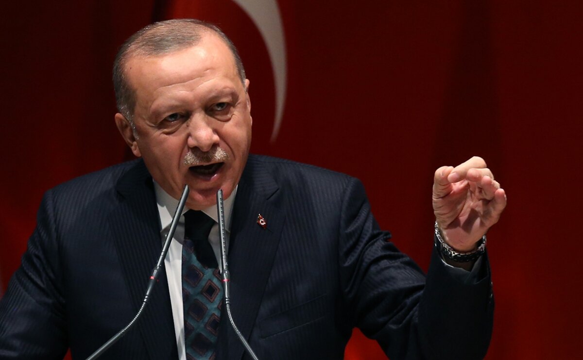 ​Эрдоган обиделся на Charlie Hebdo и подал в суд: что известно