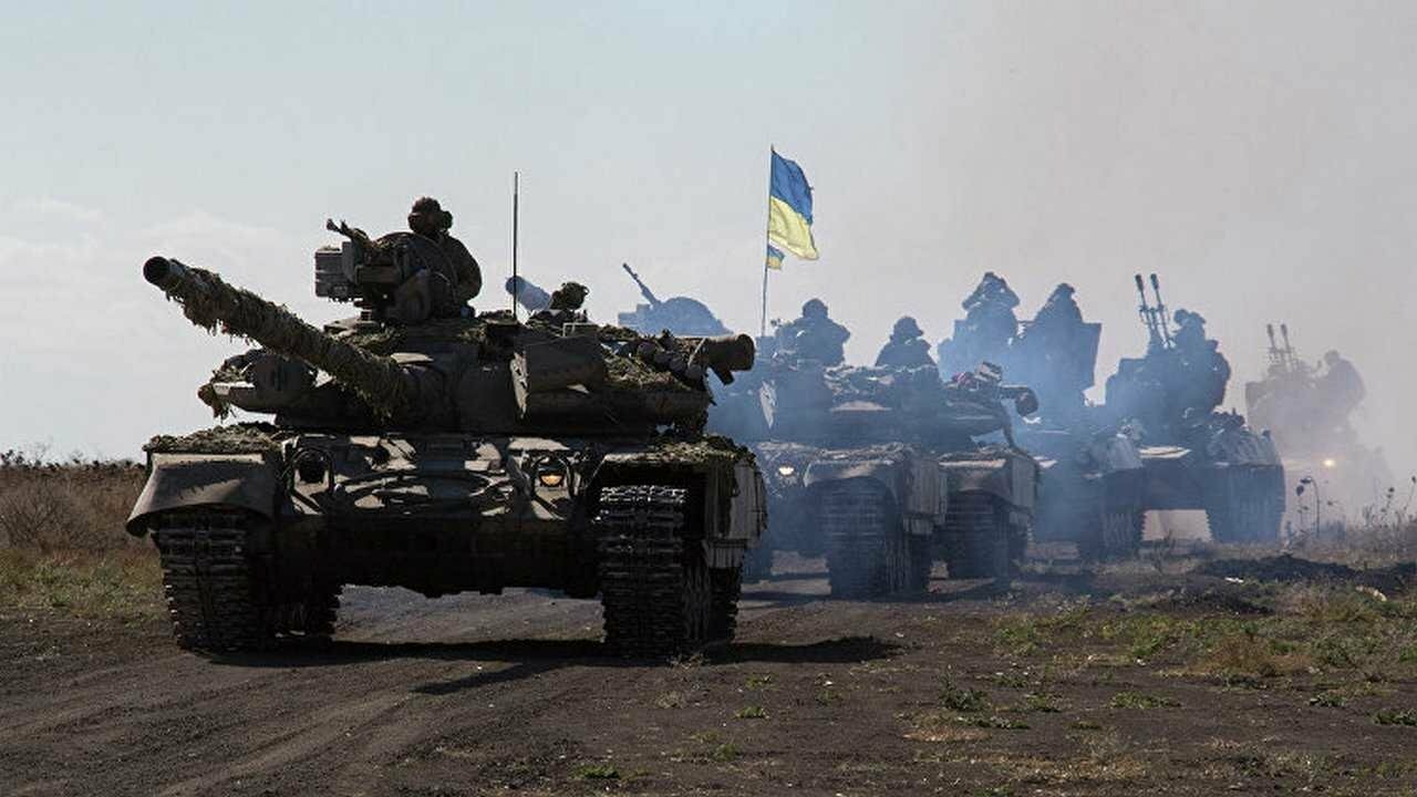 Донбасс в шаге от горячей фазы войны - источник 
