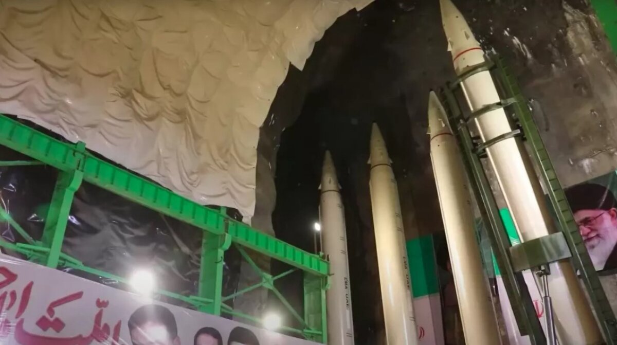 Подземная ракетная база Ирана попала на видео 