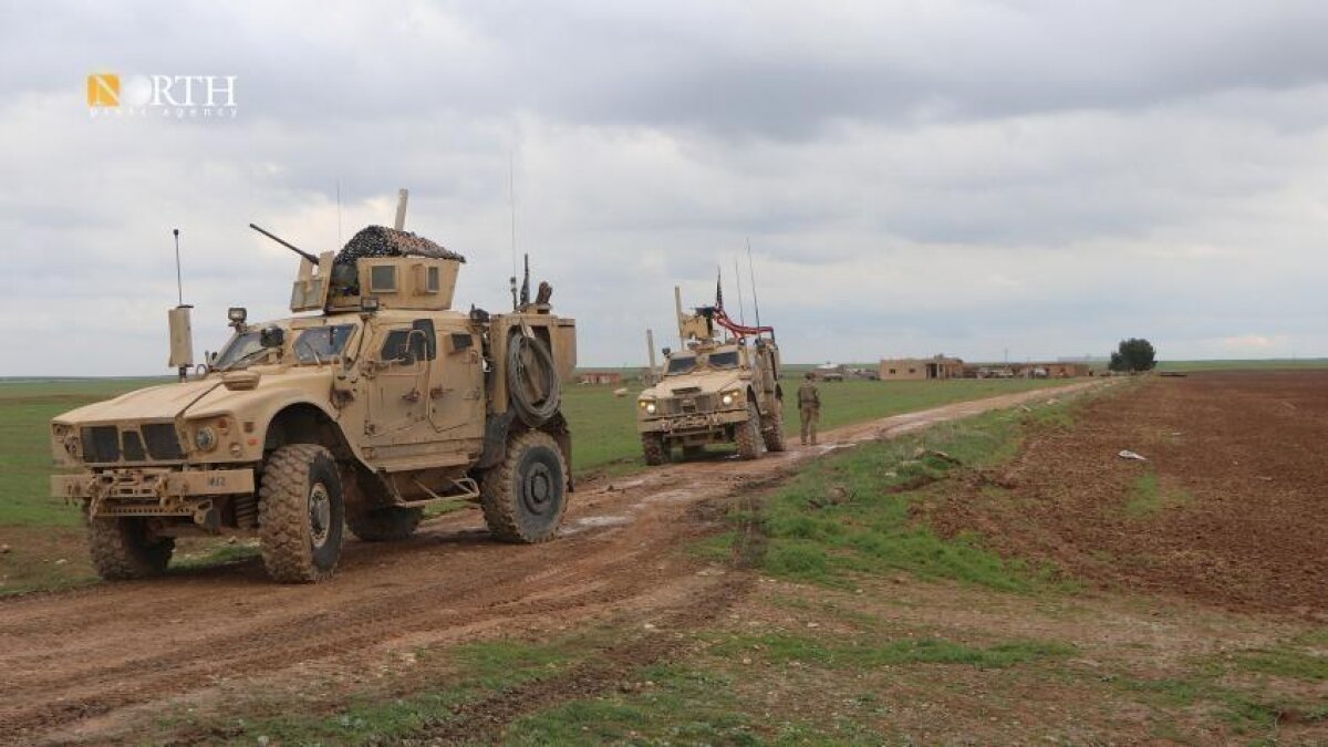 Появились подробности блокирования американскими броневиками военного патруля РФ в Сирии