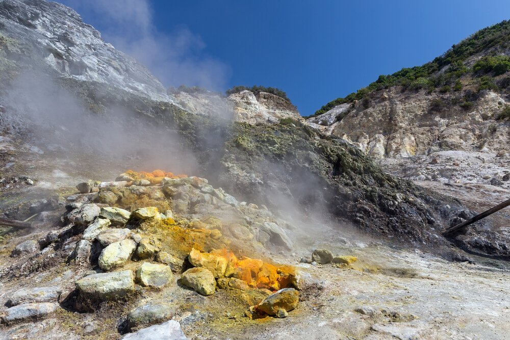 Жители Неаполя в страхе: вскоре произойдет мощное извержение супервулкана 
