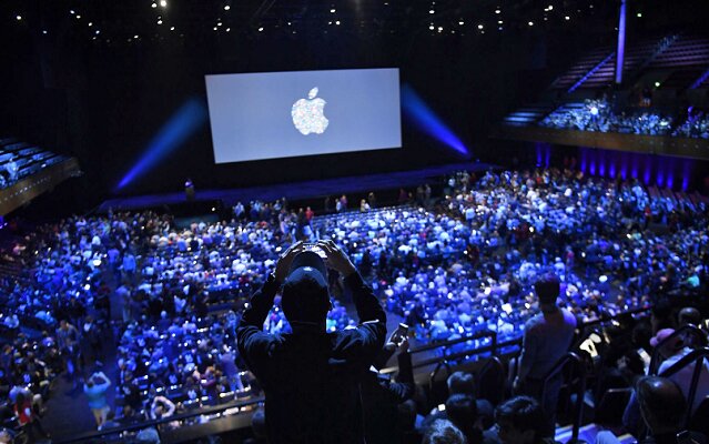 Новый iPhone 11R видео презентация Apple - онлайн-трансляция ежегодной церемонии