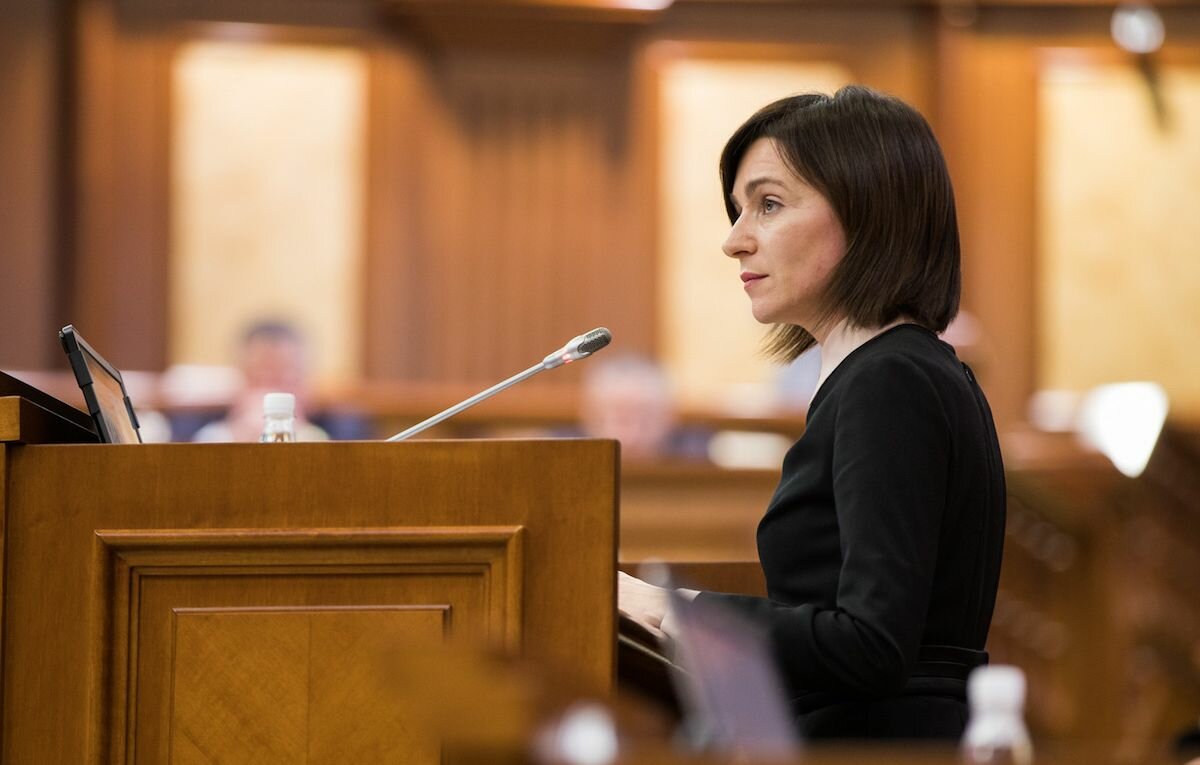 ​Санду вступила в должность президента Молдавии и озвучила свои первые шаги