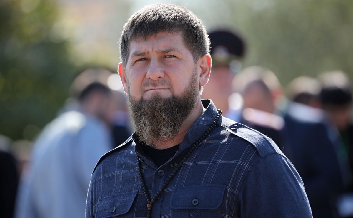 Кадыров вступил в публичный спор с Песковым: если надо, готов оставить должность