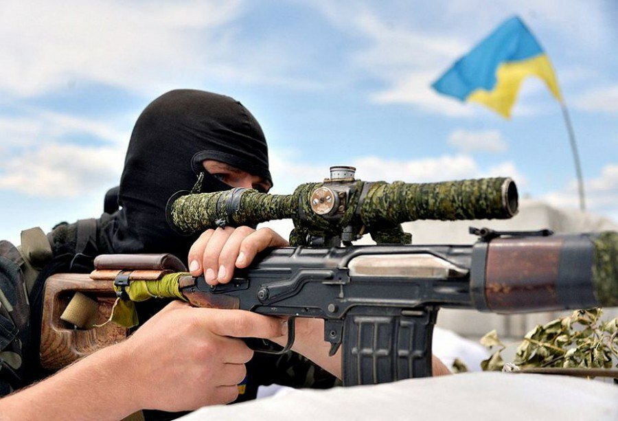 Киев перебросил в Донбасс снайперские группы под руководством НАТО - ДНР