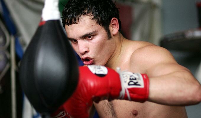 В понедельник, 26 июня, стало известно о гибели легендарного мексиканского боксёра...