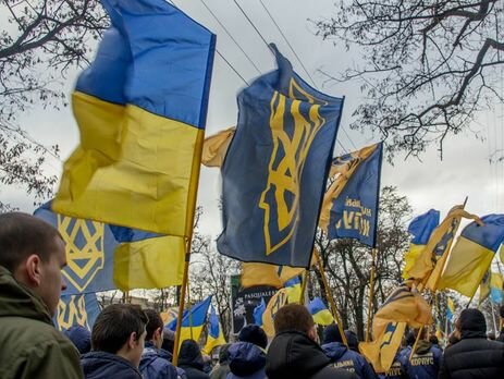 ​Беспредел в Киеве: столичные националисты отлавливают и избивают подростков - подробности
