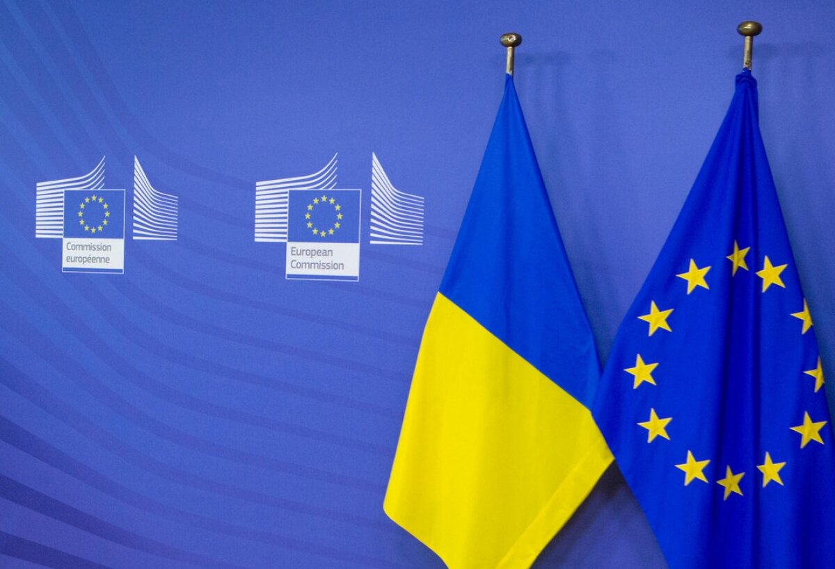 Названы возможные сроки признания Украины кандидатом на вступление в ЕС