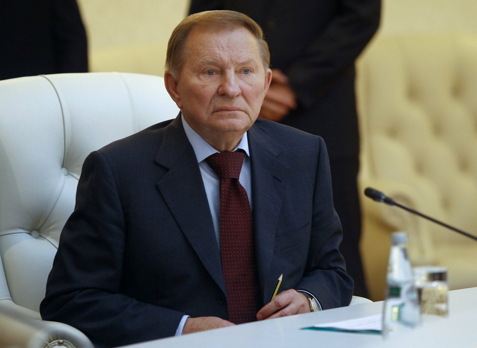 В ДНР встревожены уходом Кучмы из минских переговоров 