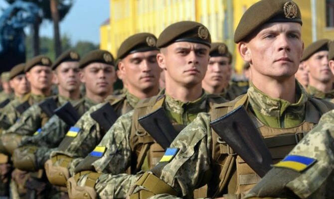 Украина внезапно усилила боеготовность своих войск 
