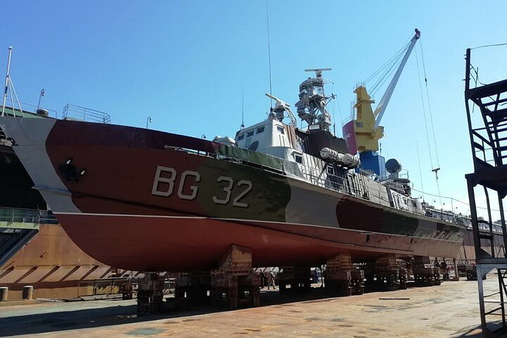 Украинский флот на Азовском море получил флагманский корабль