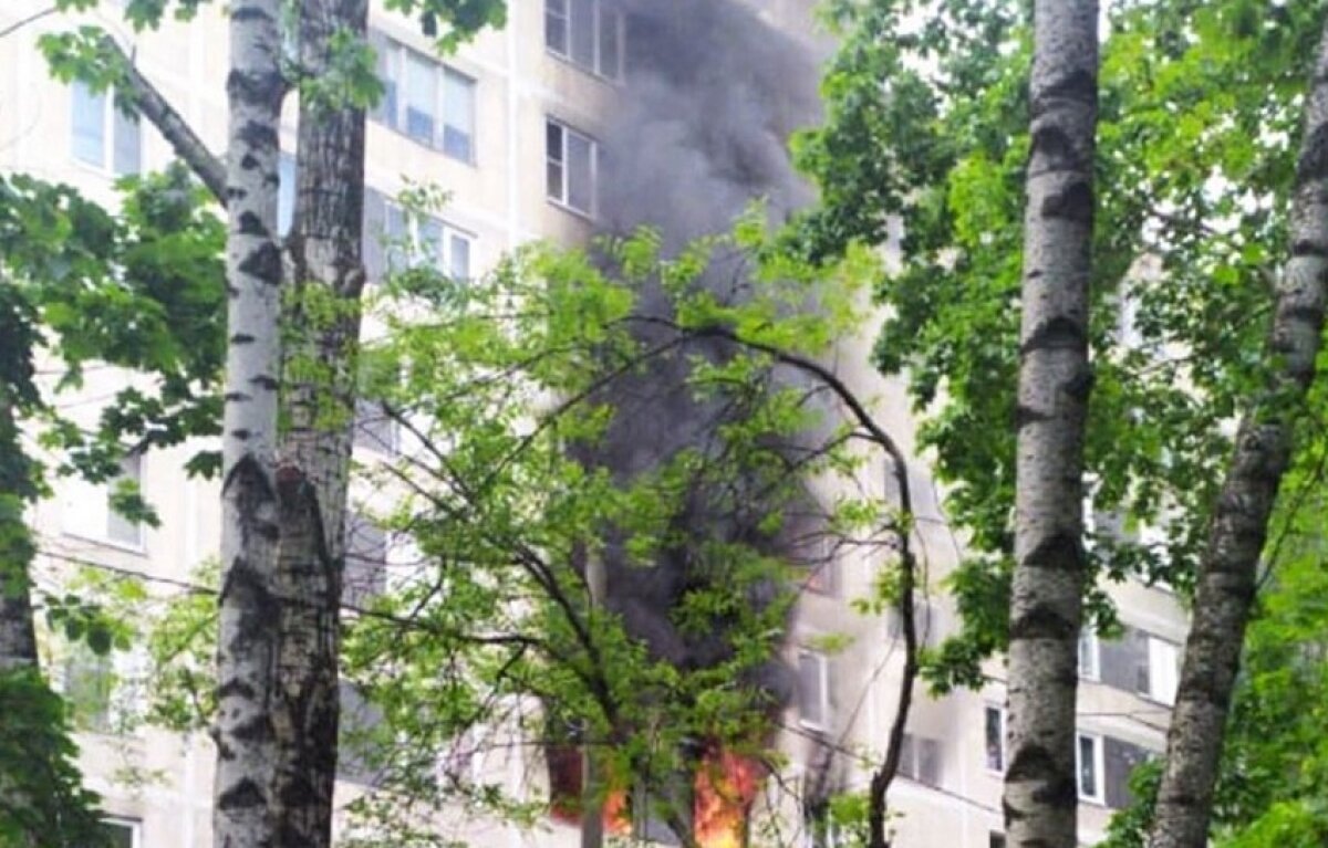 Взрыв газа на Дорожной улице в Москве попал на видео - есть погибшие
