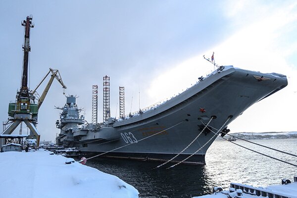 США "дали совет" России касательно ремонта "Адмирала Кузнецова"