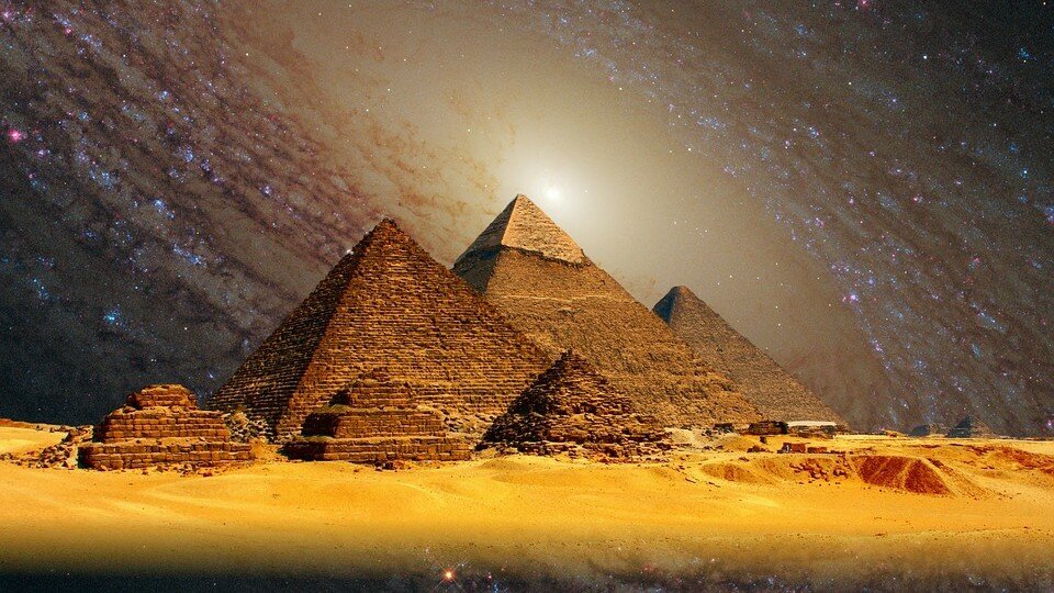 В научном мире представили новые доказательства, что пирамиду Хеопса возвели инопланетяне 