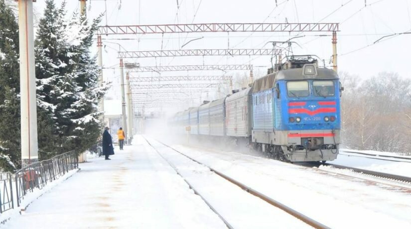 Пассажиров украинского поезда Ужгород - Одесса залило потоком кипятка, хлынувшего с потолка