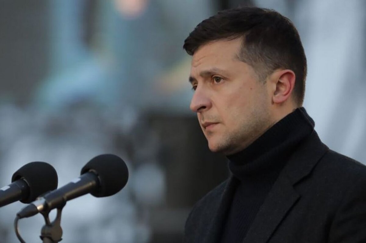 Зеленский объявил о новом решении в связи с крушением украинского 