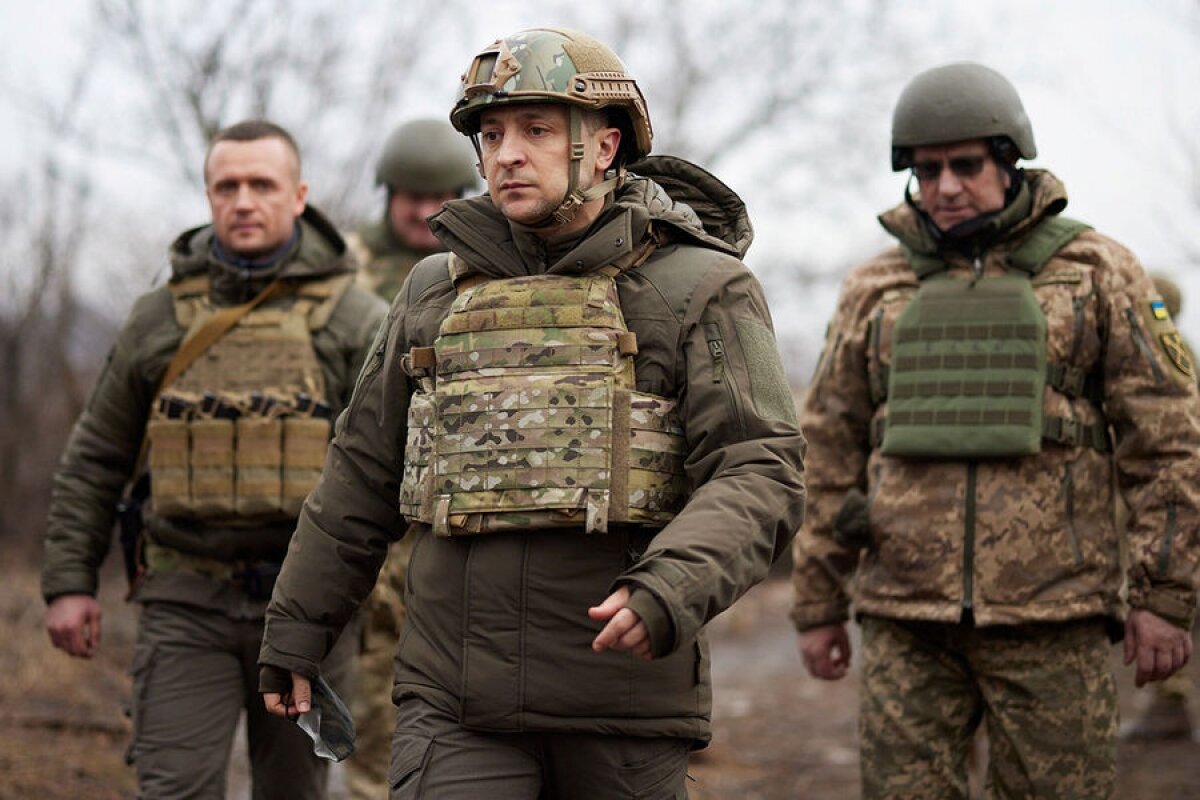 ​На Украине снова допустили введение военного положения