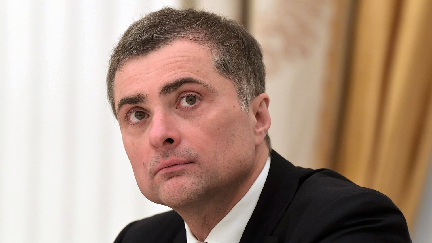 Владислав Сурков ушел с госслужбы, причиной стала Украина
