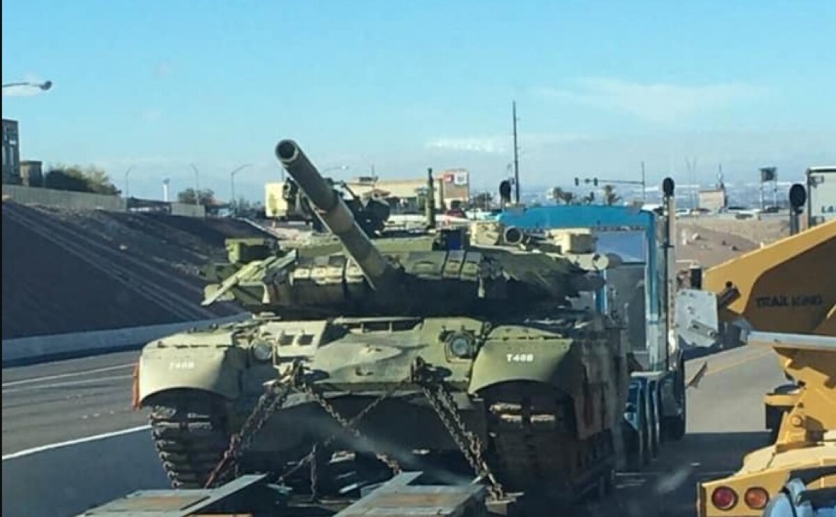 Украинский танк Т-84 "Оплот" засветился на военном полигоне в США