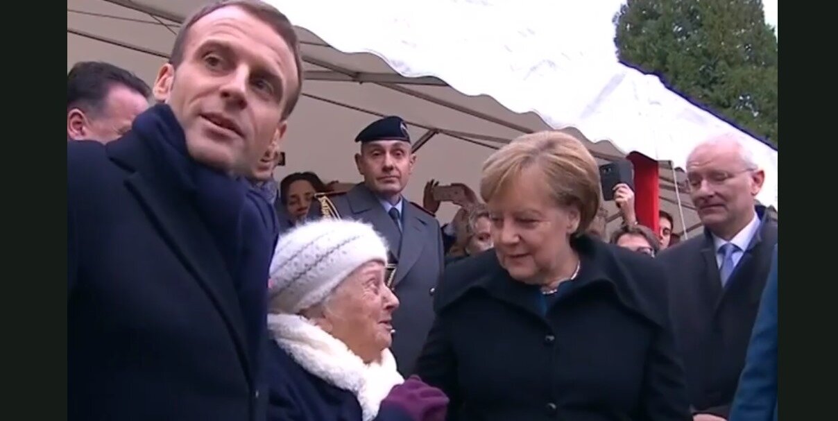 ​"Это Вы мадам Макрон?" - в Париже Меркель приняли за первую леди Франции - кадры