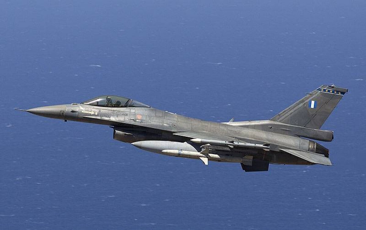 ВВС Греции выдворили турецкие F-16 за пределы страны