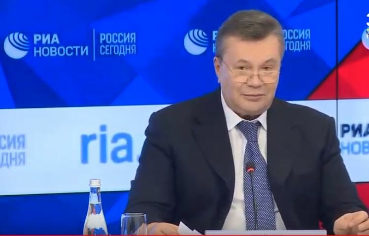 Янукович дал прогноз о победе Порошенко на выборах президента Украины