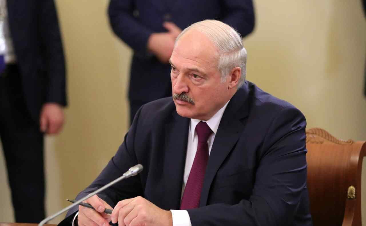 ​Лукашенко о ситуации в Белоруссии и влиянии Запада: "Шатать и раскачивать нас будут. Вы это видите уже по России"
