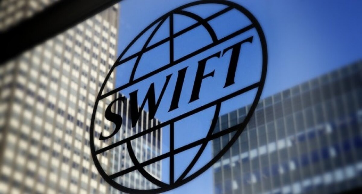 Посол Украины в США пригрозил России отключением от SWIFT