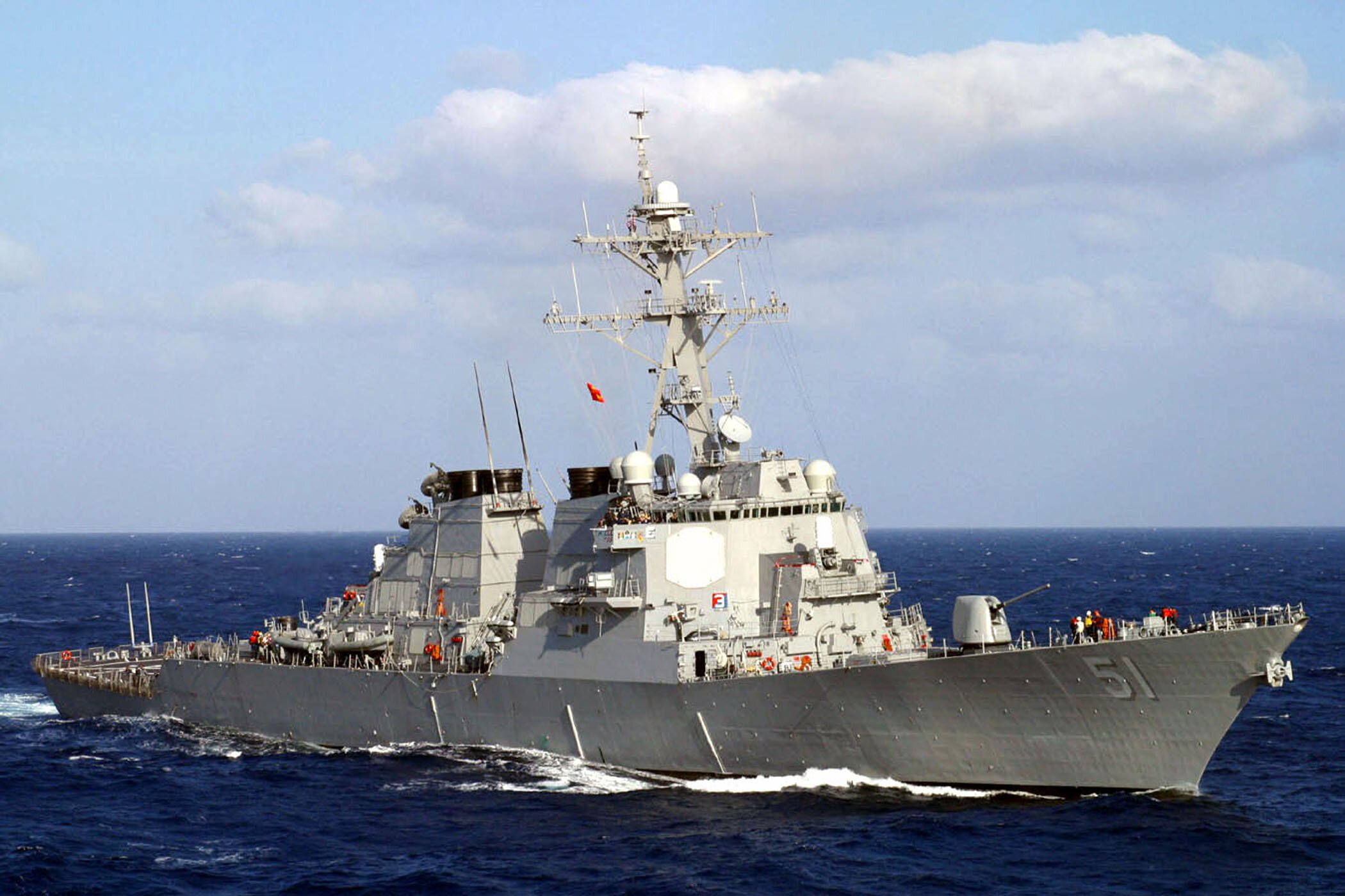 В Черное море направляется ракетный эсминец ВМС США: сенаторы прокомментировали действия Пентагона