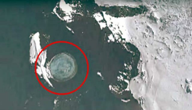 Российский уфолог нашел в Антарктиде 12-этажный корабль инопланетян – кадры 