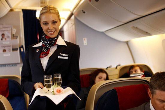 ​Общественность в недоумении: британская стюардесса рассказала, как сотрудниц авиакомпаний используют в качестве проституток